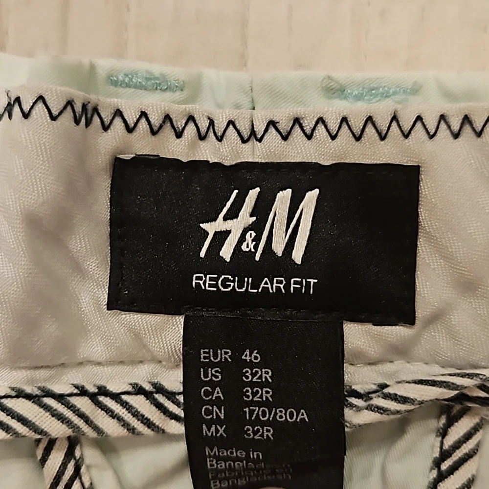 MEN'S H&M LIGHT MINT GREEN CLASSIC CHINO SHORTS SZ 32R $40
